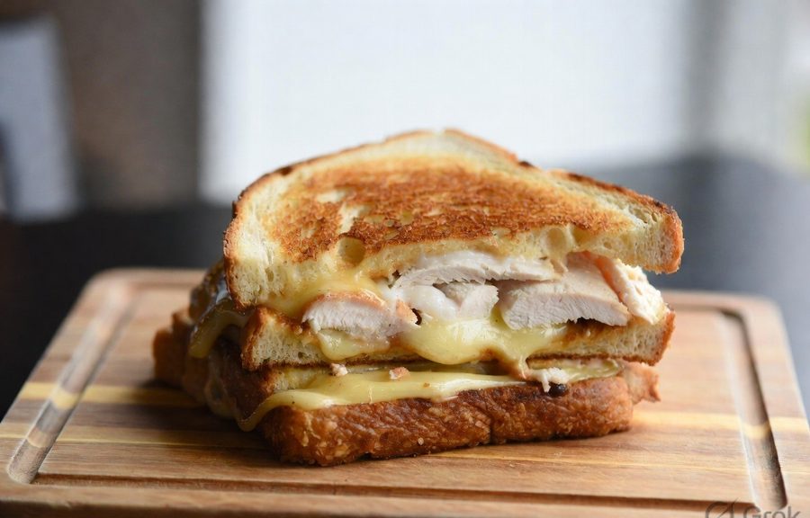 Chicken & cheese melt